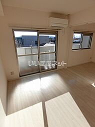 ステイシス久居 302 3階1LDKのリビング/ダイニング