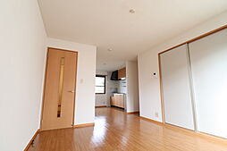 モン・ルポII 201 2階2LDKのリビング/ダイニング