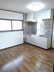 ハラマキハイツＦ 201 2階2DKのリビング/ダイニング