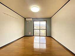 プライムメゾン 203 2階1Kのリビング/ダイニング