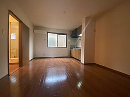 カメリアIII 102 1階1LDKのリビング/ダイニング