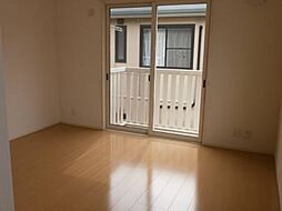 ペジーブル 102 1階2DKのリビング/ダイニング