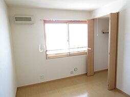 リレーション　Ｂ 202 2階2LDKの室内