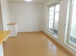 アレグリアII棟 202 2階1LDKのリビング/ダイニング