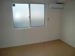 フラール 202 2階1LDKのリビング/ダイニング