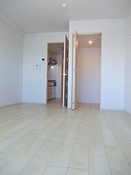 メゾン　ラフレシール 402 4階1Kのリビング/ダイニング