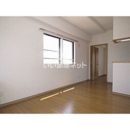 シャトレ東札幌 305 3階1LDKのリビング/ダイニング