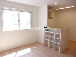 ジーヴォ福村1丁目 202 2階1LDKのリビング/ダイニング