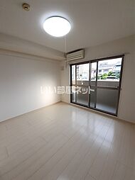 シェリールソル 1階ワンルームのリビング/ダイニング