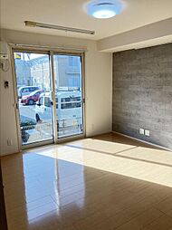 コンフォルタ 102 1階1LDKのリビング/ダイニング