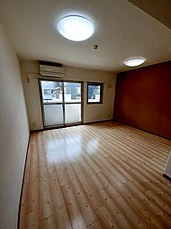 ｕｐ　ｗｅｌｌ　ｂａｓｅ 202 2階ワンルームのリビング/ダイニング