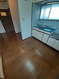 古城アパートメント 205 2階2DKのリビング/ダイニング