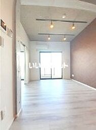 CASA CENTRO（カーサ　チェントロ） 302 3階1LDKのリビング/ダイニング