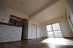 JR京浜東北・根岸線 川口駅 徒歩16分の賃貸マンション 5階2LDKのリビング/ダイニング