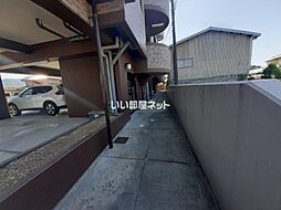 6 / 11