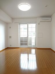 パインヒルズＡ 102 1階1Kのリビング/ダイニング