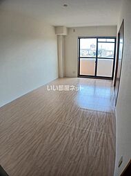 南海線 井原里駅 徒歩4分の賃貸アパート 3階3LDKのリビング/ダイニング