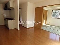 アヴァンス八幡 305 3階3LDKのリビング/ダイニング