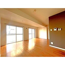 三秀レジデンス 604 6階1LDKのリビング/ダイニング