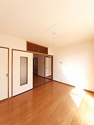 フローラルＹＭ 203 2階3Kのリビング/ダイニング