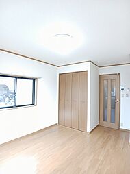 メゾンクレール 105 1階1Kのリビング/ダイニング