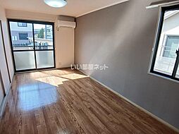 シェレナ山下　XI棟 101 1階2DKのリビング/ダイニング