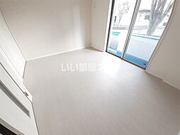 プルミエール神戸 104 1階1Kのリビング/ダイニング