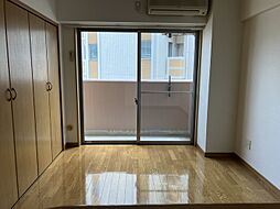 ヴェルシャトレー 502 5階ワンルームのリビング/ダイニング