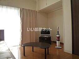 コーラルトップ 211 2階1DKのリビング/ダイニング