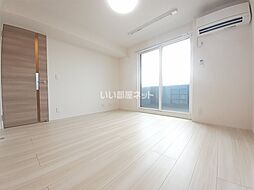 ヴォルケン ガルテン　B棟 201 2階1LDKのリビング/ダイニング