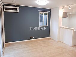 ソレイユ青 102 1階1LDKのリビング/ダイニング