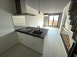 ガレージハウス東北福祉大前駅 C 1階2LDKのリビング/ダイニング