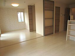 ウエスト　ヴィレッジIII 105 1階3LDKのリビング/ダイニング