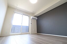 ファルコンベース若宮 203 2階1LDKのリビング/ダイニング