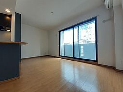 La Quadrifoglio 101 1階1LDKのリビング/ダイニング