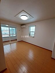 アスパラ・Ｆ 201 2階1LDKのリビング/ダイニング