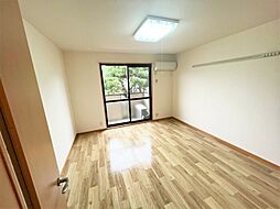 ルーチェAmi 105 1階1Kのリビング/ダイニング