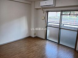 JR東海道・山陽本線 南彦根駅 4.4kmの賃貸マンション 1階1Kのリビング/ダイニング