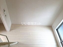 Gradius　Nakawari(グラディウス 101 1階ワンルームのリビング/ダイニング