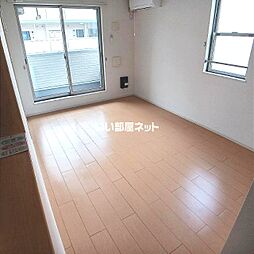 ノイモダン 203 2階1LDKのリビング/ダイニング