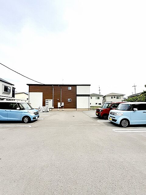 6 / 9