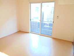 ロイヤル・メゾン　B棟 B101 1階2LDKのリビング/ダイニング