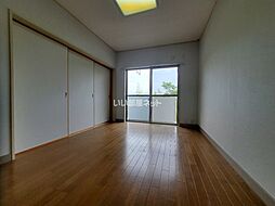 和歌山電鐵貴志川線 日前宮駅 徒歩22分の賃貸アパート 4階3LDKのリビング/ダイニング