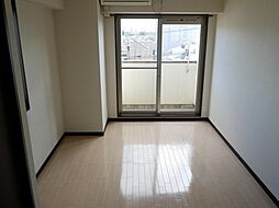 グロリアス八条 301 3階1Kのリビング/ダイニング