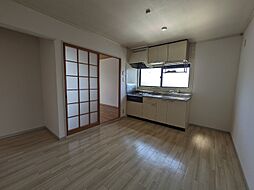 プレジール堀溝　A棟 202 2階3DKのリビング/ダイニング