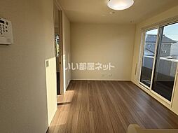 ポワロ 205 2階1LDKのリビング/ダイニング