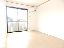 ヴェルドミール 201 2階2DKのリビング/ダイニング