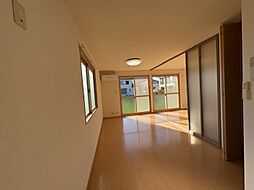 ヴァンベールＨＦII 101 1階1LDKのリビング/ダイニング