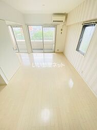 スプランドゥール新屋敷 601 6階1LDKのリビング/ダイニング