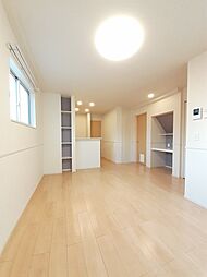 アオラニＤ 101 1階1LDKのリビング/ダイニング